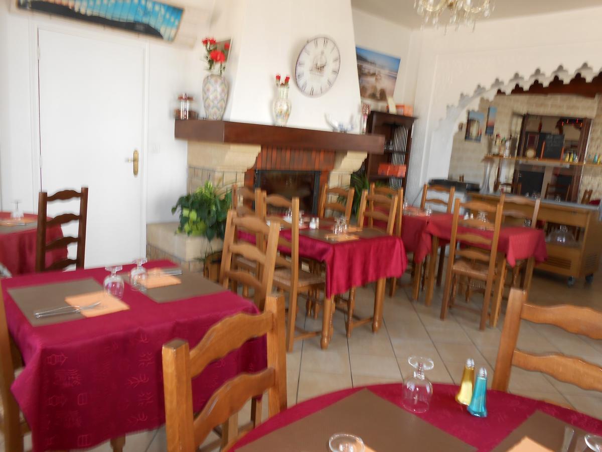Hotel Le Cargo Rochefort  Luaran gambar